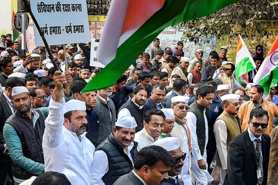 Kamal Nath Leads Mega March in Bhopal, Vows Not to Implement 'Anti-Constitutional' Citizenship Act in MP