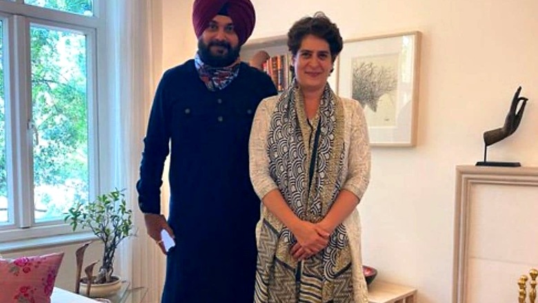 Day After Rahul Gandhi's 'Snub', Navjot Singh Sidhu Meets Priyanka Gandhi Amid Punjab Crisis