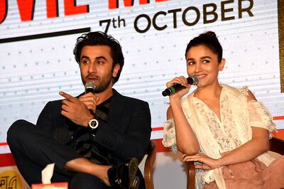 Ranbir Kapoor Feels Social Media Has Killed the Feeling of Loneliness, Alia Bhatt Disagrees