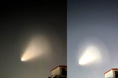 Aliens? Mysterious Lights in Kolkata Sky Leave Internet Intrigued, Here's The Truth