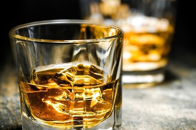 Chinese Man Paid 10,000 Dollars for a Shot of Fake 150-year Old Scotch Whisky in Swiss Hotel