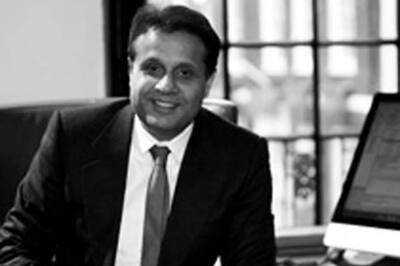 Celebs flood Eros CEO's daughter's wedding