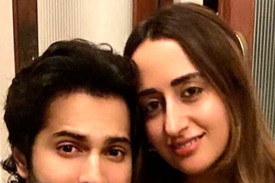 Varun Dhawan Asked About 'Family Planning'; Actor Hilariously Replies 'Main Apne Biwi Se...'