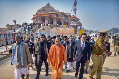 CM Yogi, UP MLAs Visit Ayodhya Ram Mandir; Akhilesh Skips Again | Top Points