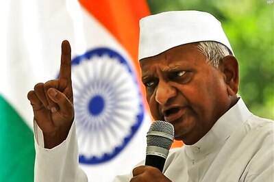Case against Anna Hazare for showing 'disrespect' to national flag