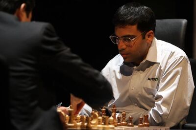Viswanathan Anand beats Ludvig Hammer to jump to joint second