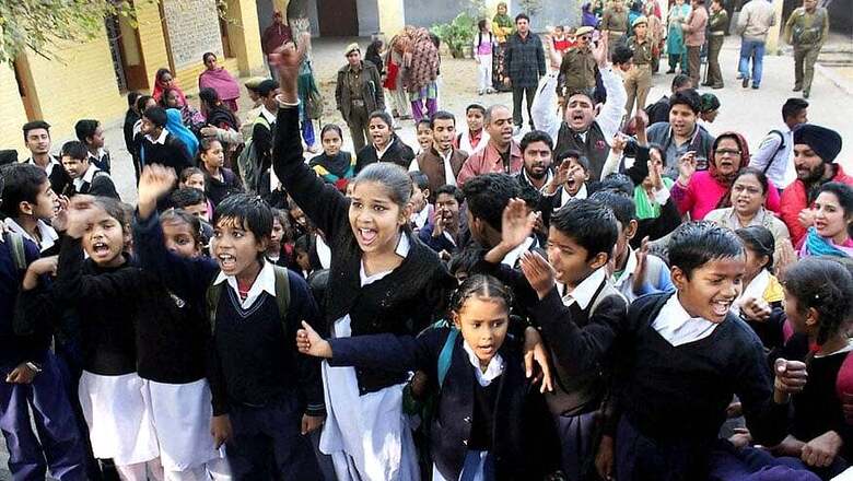 Maharashtra Student 'Erases' Caste From School Record, Wins Praise