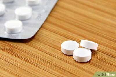 How to Make a Liquid Suspension with Ground Pills