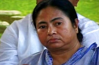 Woman fakes as Mamata's assistant, arrested