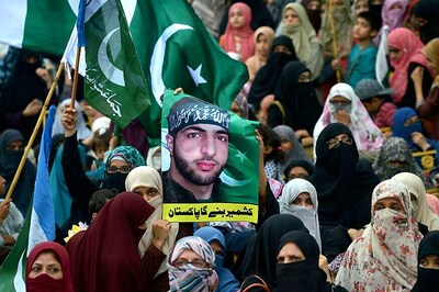 Salahuddin Seeks Help From Pak Military Pak Over Kashmir