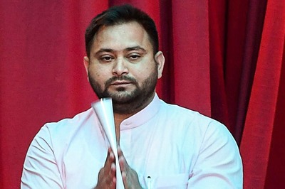 Queries About RJD-JD(U) Rift Irks Tejashwi