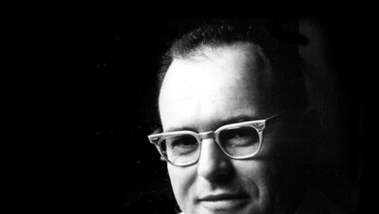 Gordon Moore, Intel Co-Founder And Creator Of Moore’s Law, Passes Away At 94