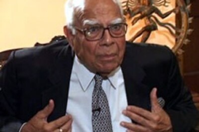 No lawyer can refuse to defend an accused: Jethmalani