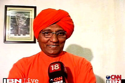Rapes will come down if people shun meat, alcohol: Agnivesh