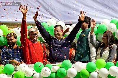 Delhi: Arvind Kejriwal to be sworn-in as CM on Saturday