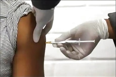 Assam Govt Frontline Employees to Receive Salaries Only if They Are Vaccinated