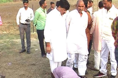 UP Minister Drives Over Farmland to Save Time, Offers Paltry Sum For 'Destroyed' Crop