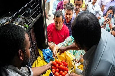 Centre Sells Tomatoes at Rs 90/kg in Delhi-NCR, Patna, As Tomato Prices Rule Up to Rs 250/kg
