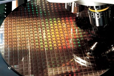 Amid Semiconductor Scarcity, Qualcomm CEO Says Shortage of Older Chips Likely to Ease Sooner