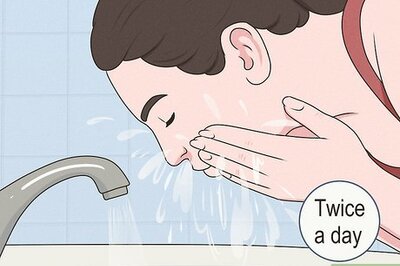 How to Wear Makeup in High School To Look Natural