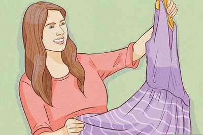 How to Look Perfect at a Party