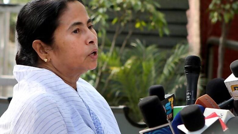 Cop killing: Mamata admits key names missing from FIR