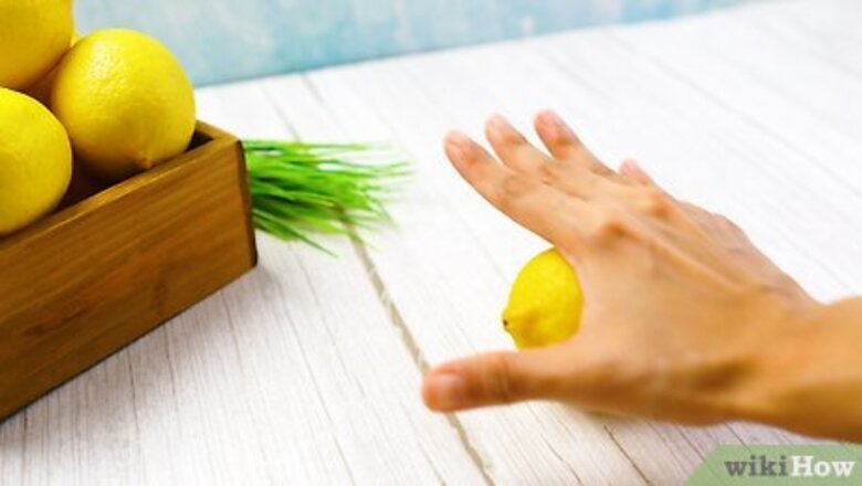 How to Squeeze a Lemon