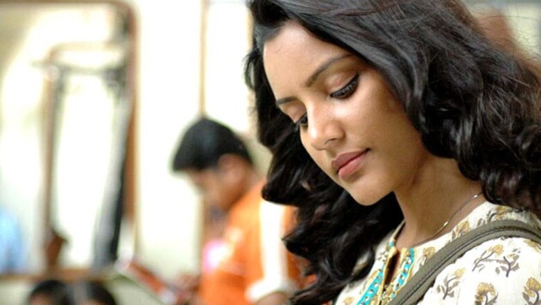 Director Kiruthiga to make her debut with 'Vanakkam Chennai'