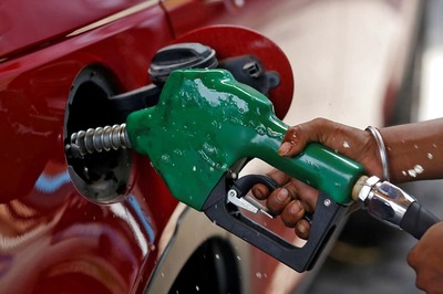 Petrol Prices in Delhi Hiked by Rs 1.65 Per Litre, Diesel Remains Unchanged