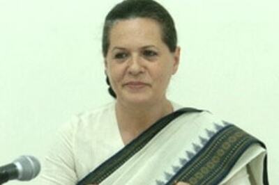 Sonia opens campaign, attacks opposition