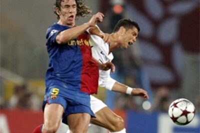 Champions League: Barca scores 1st goal | Photogallery