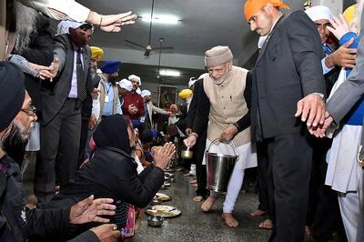 'PM Did not Violate Sikh Maryada During Golden Temple Visit'