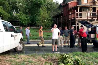 17 Dead as Tourist Boat Sinks in US Lake