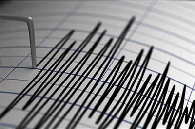8 Killed, 60 Injured as Earthquake, Aftershocks Jolt Philippines
