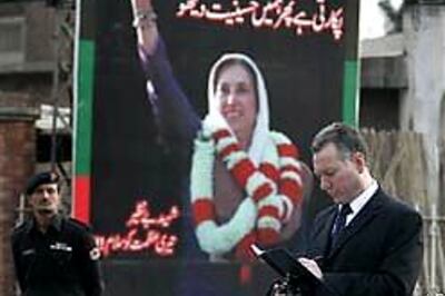 Scotland Yard begins Benazir death probe