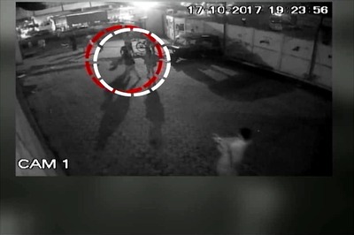 Minor Girl Molested, Thrashed on Mumbai Road as Passersby Look on