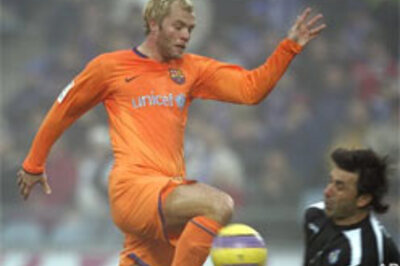 Barca held, Madrid lose in La Liga