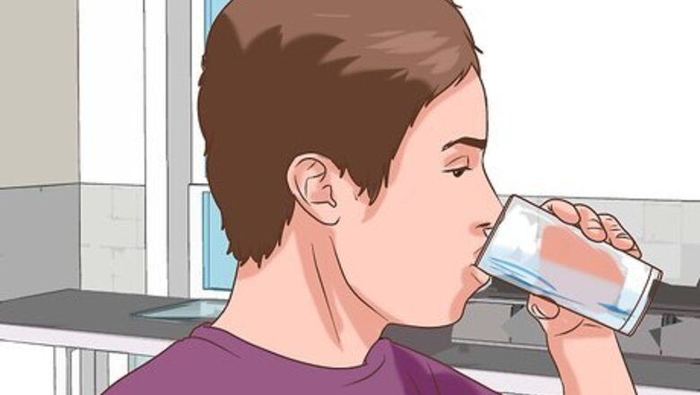 How to Stay Hydrated During the Summer