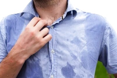 Want To Get Rid Of Smelly Sweat This Summer? Here’s What You Should Do