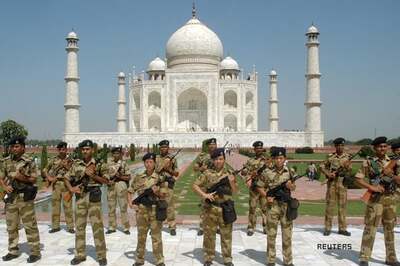 Obama and Michelle may miss a date with the Taj