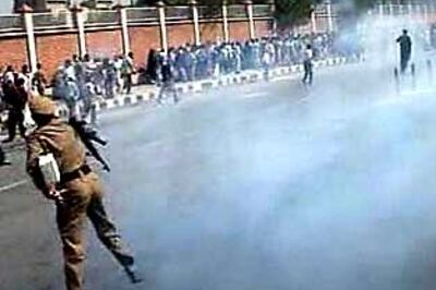 Transport employees injured in clash with police