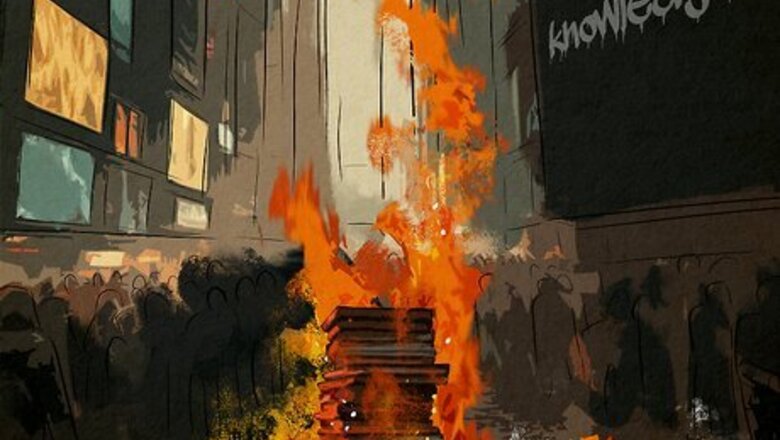 A Guide to Fahrenheit 451’s Themes & Deeper Meaning