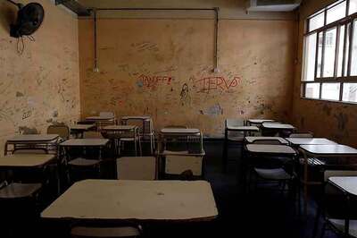 Class 8 Delhi Student Attacks School Teacher With Iron Rod After Being Scolded for Irregular Attendance