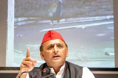 SP Chief Akhilesh Yadav Assures Party's Support to Delhi CM Kejriwal on Centre's Ordinance Issue