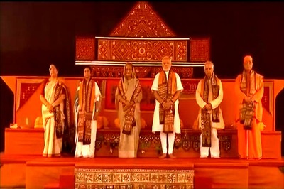 PM's Tight Schedule Means No 'Desikottam' Award at Visva-Bharati Convocation, Mamata Unhappy