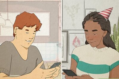 Should You Text Your Ex Happy Birthday?