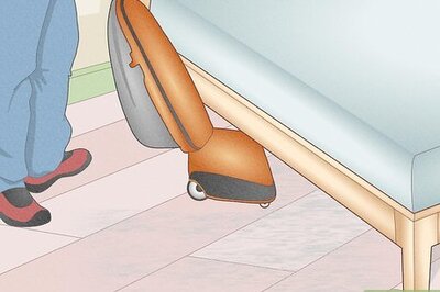 How to Keep Spiders Away While Sleeping