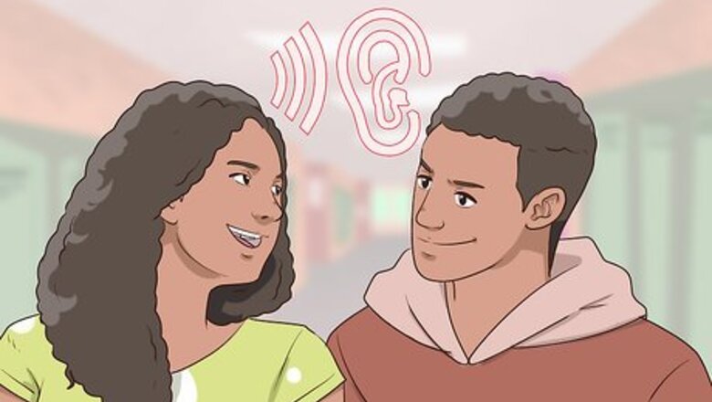 How to Act Around Your Girlfriend at School