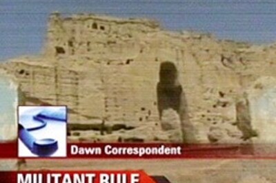 Pro-Taliban militants destroy ancient Buddha statue