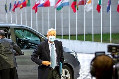 On Eve Of UK Deadline, Trade Talks With EU Still Stalled